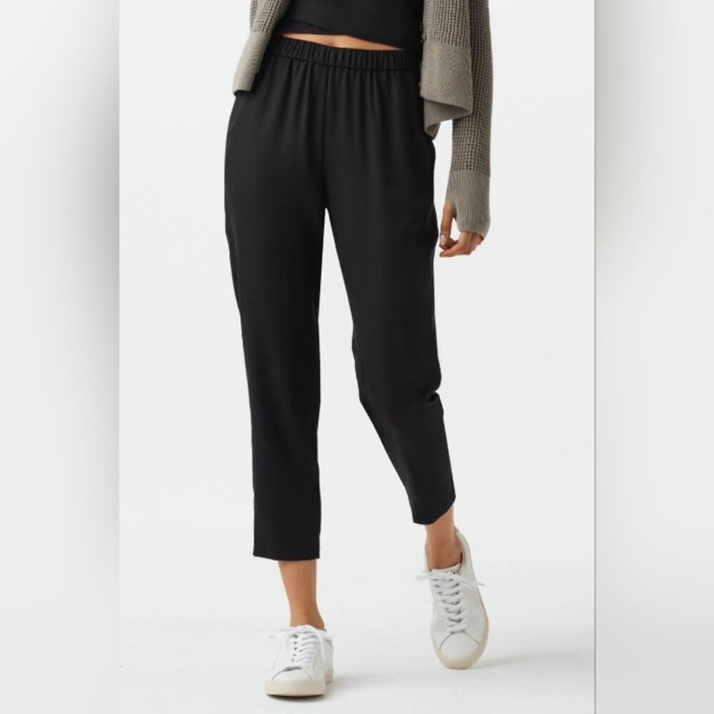 VETTA Black Straight-Leg Pants